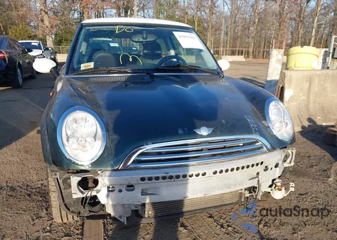 2005 Mini Cooper from USA, damaged, VIN WMWRC33435TJ63601